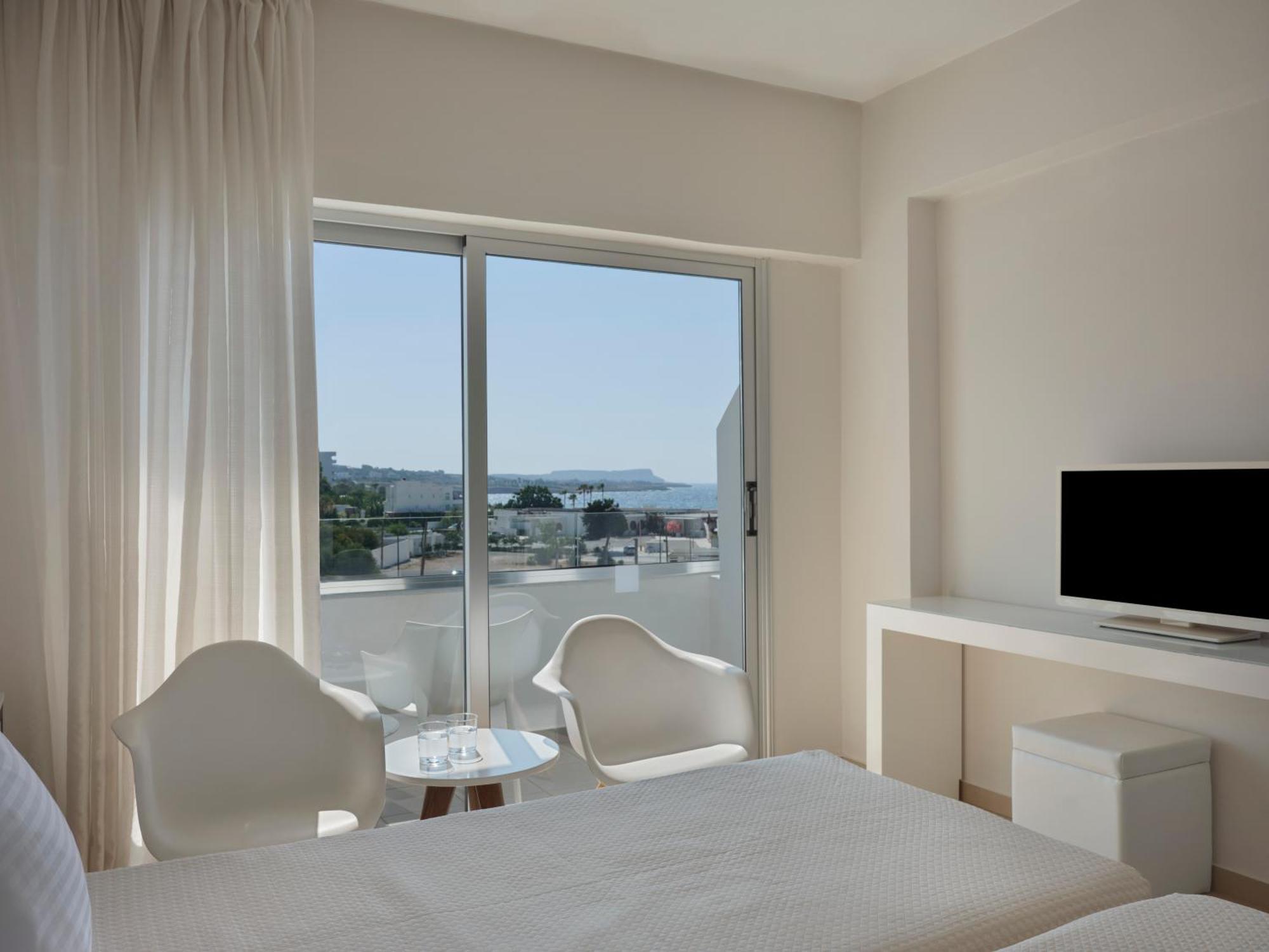 איה נאפה Atlantica Sancta Napa Hotel מראה חיצוני תמונה