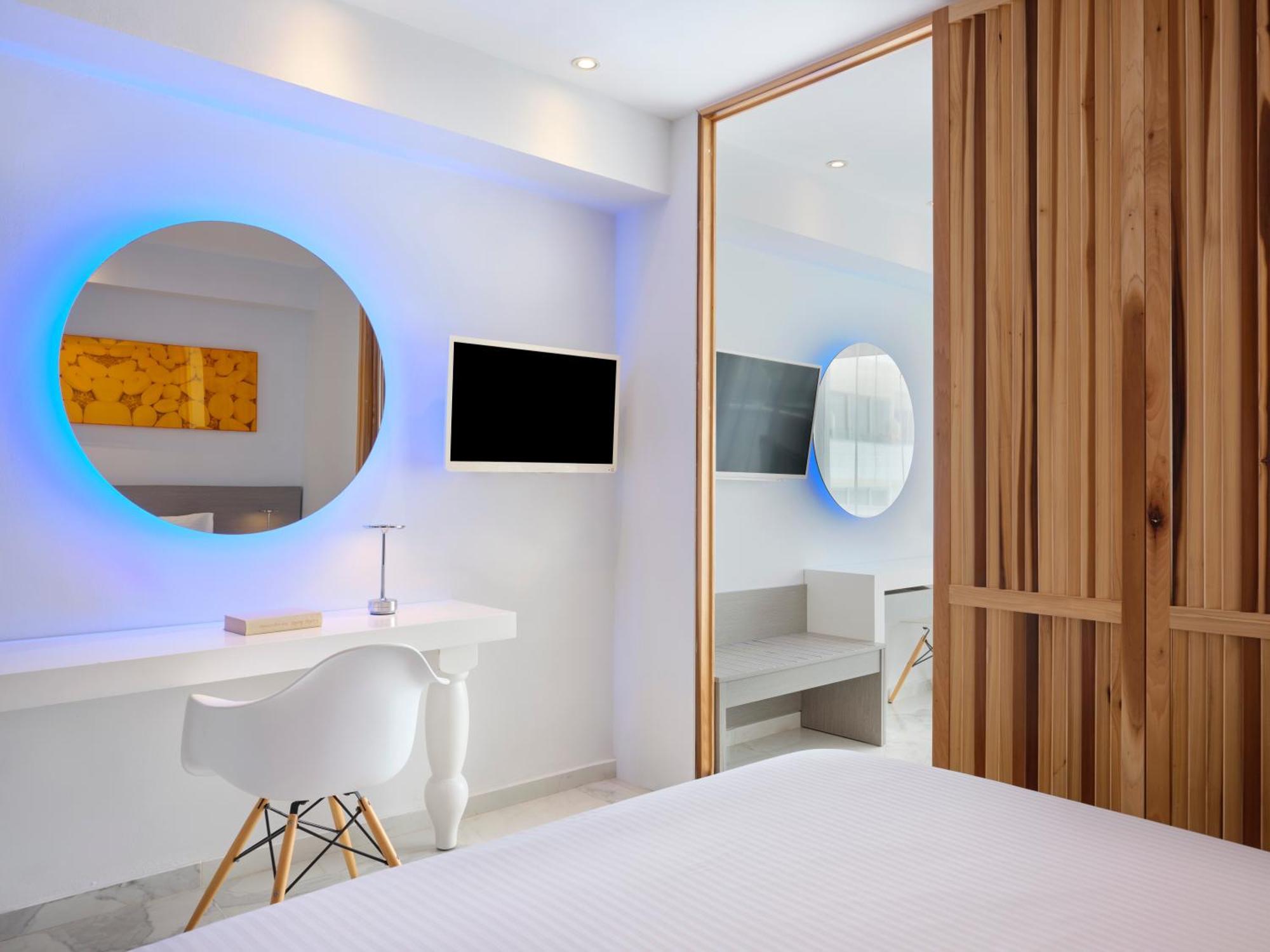 איה נאפה Atlantica Sancta Napa Hotel מראה חיצוני תמונה