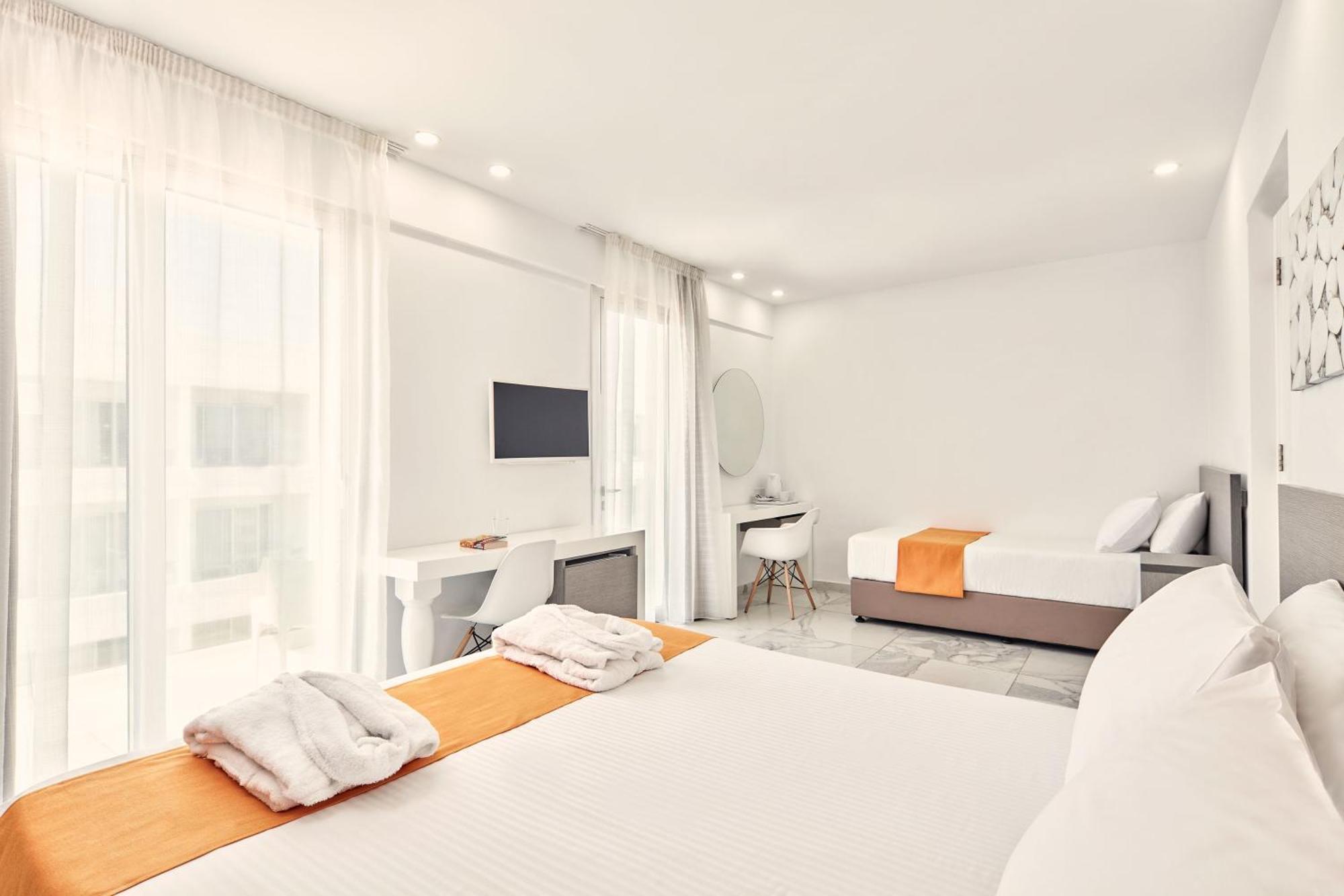 איה נאפה Atlantica Sancta Napa Hotel מראה חיצוני תמונה