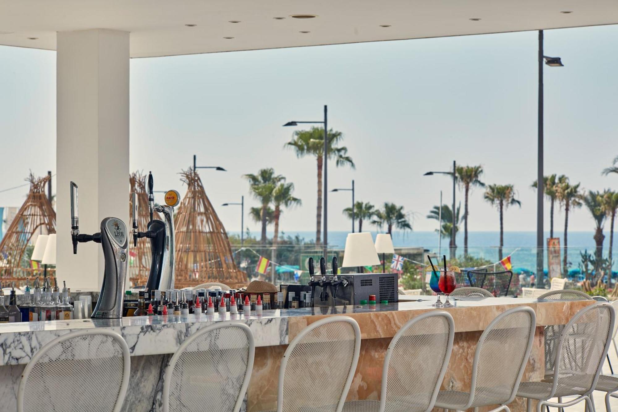 איה נאפה Atlantica Sancta Napa Hotel מראה חיצוני תמונה